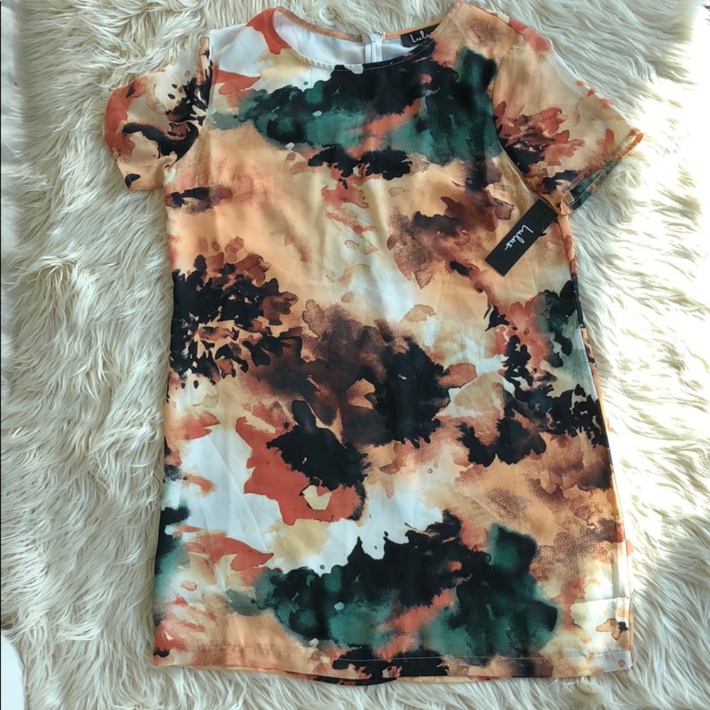 Lulu’s floral & peach pattern dress. NWT!